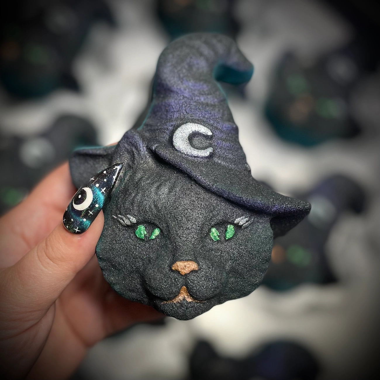 WITCHY CAT BATH BOMB