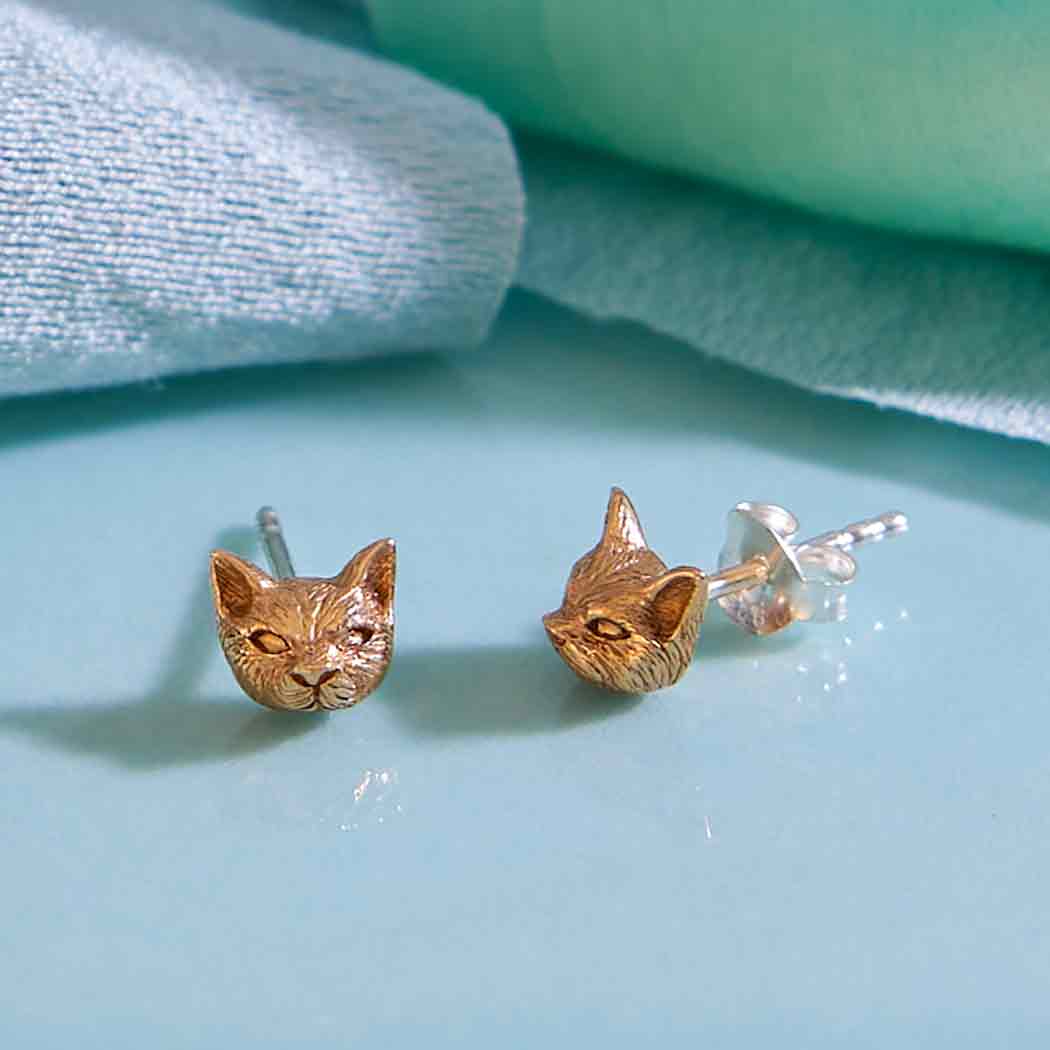 Cat Head Stud Earrings Bronze